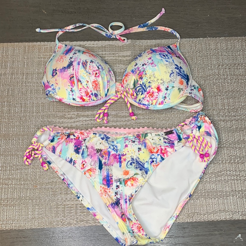 Heat Bikini Set